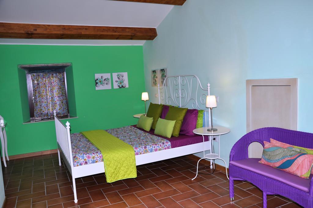 Baschi B&B Dimora Paolina מראה חיצוני תמונה